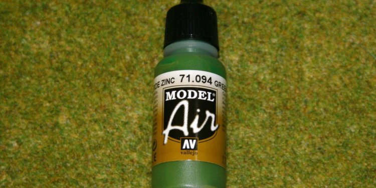 Airbrush paint types