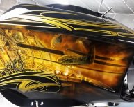 Custom airbrushing cars